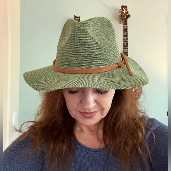Melrose and Market Sage Green Mesh Wide Brim Hat - Picture 3 of 10